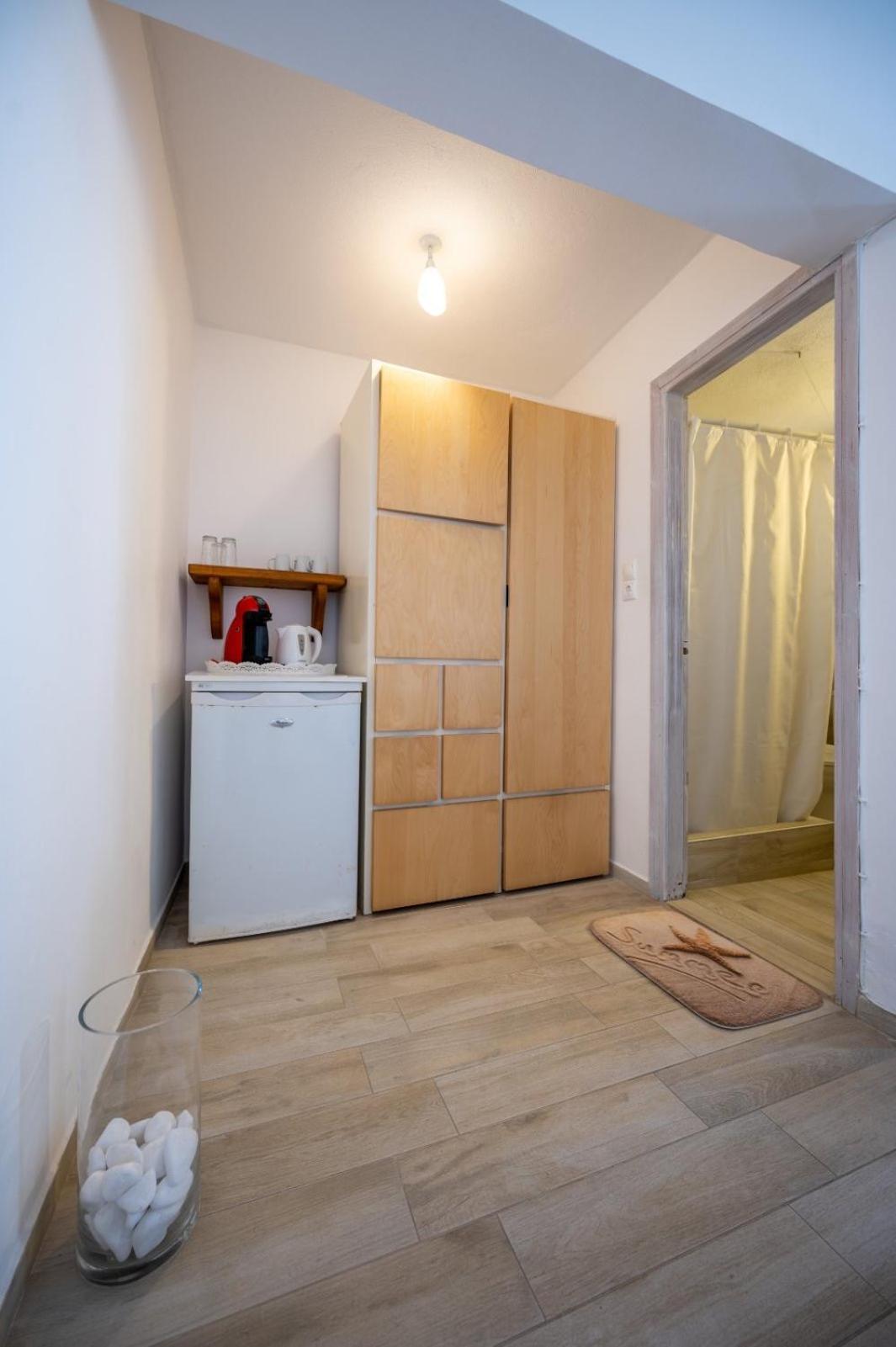 Twins-Trisa Apartments Ornósz Kültér fotó